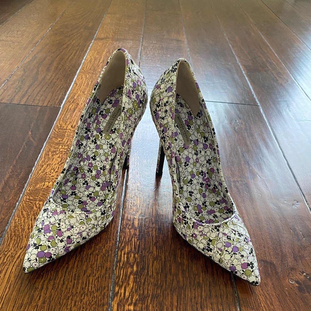 Brand new Bottega Veneta stiletto heels